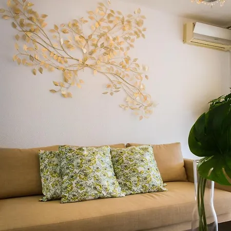 Holidays2torremolinos La Colina With Terrace Appartement *