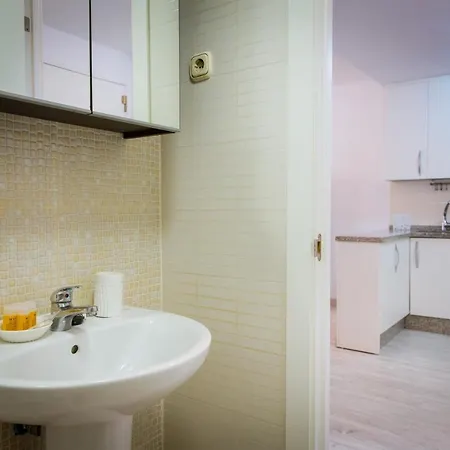 Daire Holidays2torremolinos La Colina With Terrace